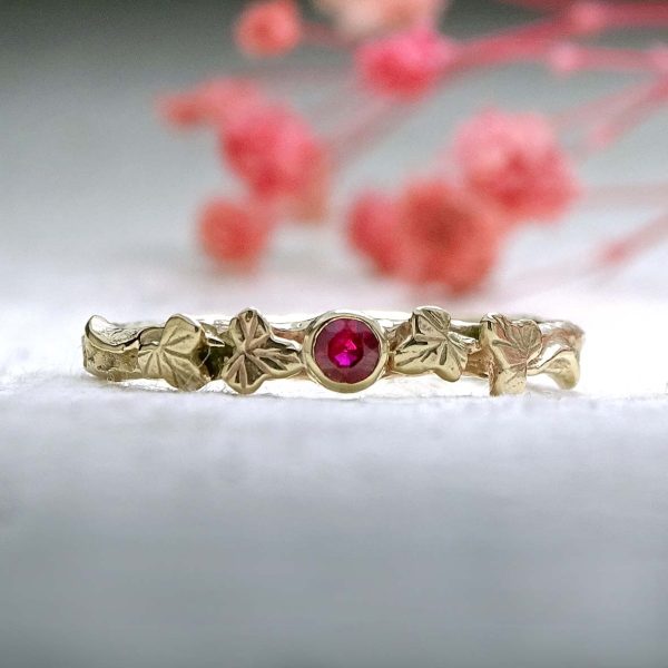 Entwining Ivy leaves ring, Ruby 2.5mm, 9ct gold - Image 2