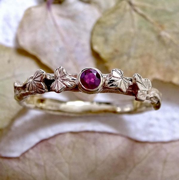 Entwining Ivy leaves ring, Ruby 2.5mm, 9ct gold