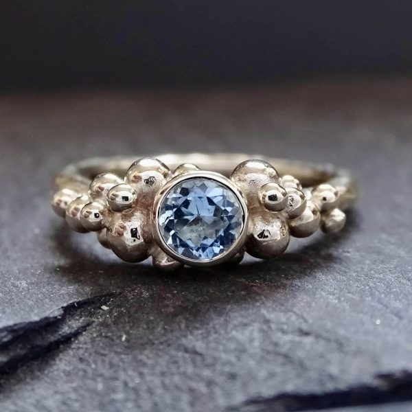 Seed Cluster ring, 5mm Aquamarine, 9ct gold - Image 2