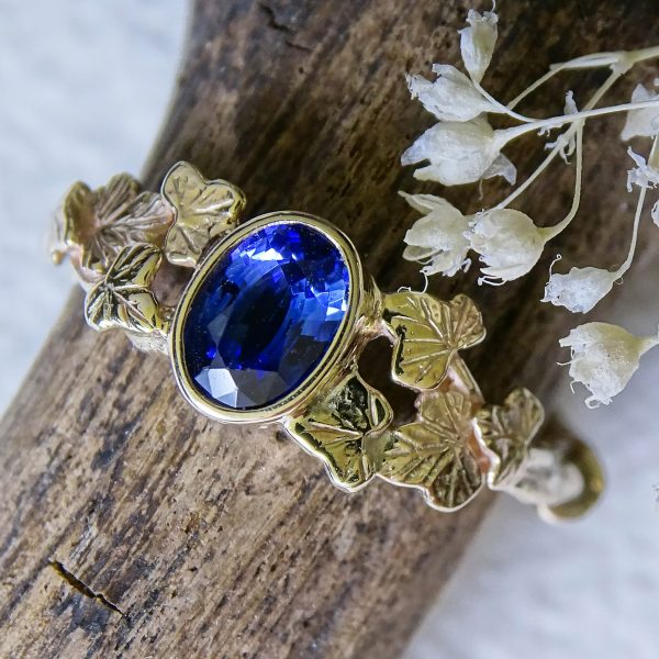 Entwining Ivy Leaves ring, 6mm x 4mm Sapphire, 9ct yellow gold